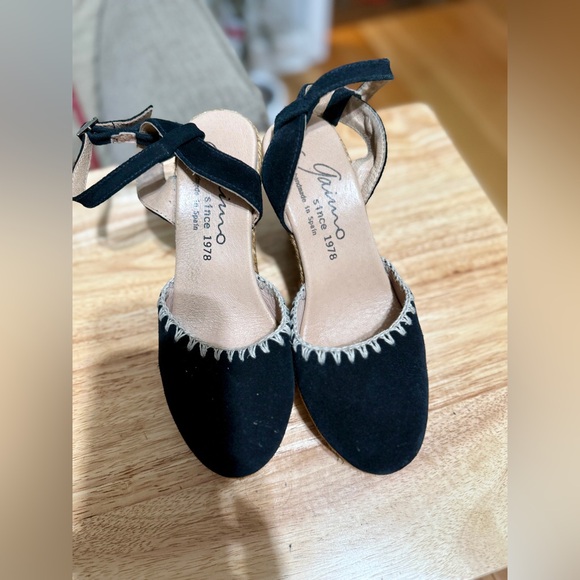 Gaimo Black Espadrille Wedges - Picture 7 of 8